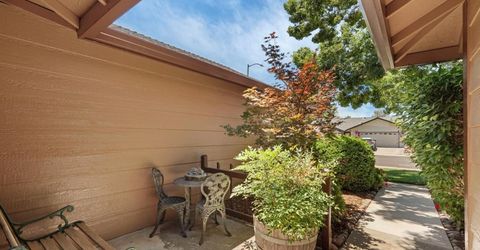 18966 Arrowhead Dr, Lockeford, CA 95237 Photo