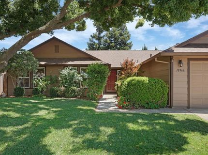 18966 Arrowhead Dr, Lockeford, CA 95237 Photo