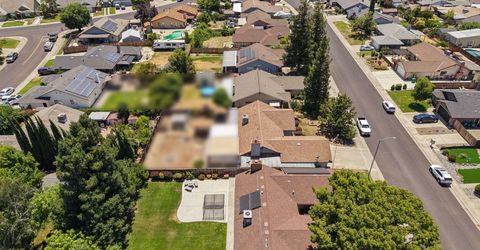 18966 Arrowhead Dr, Lockeford, CA 95237 Photo