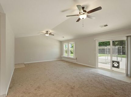 18966 Arrowhead Dr, Lockeford, CA 95237 Photo