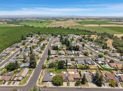 18966 Arrowhead Dr, Lockeford, CA 95237 Photo