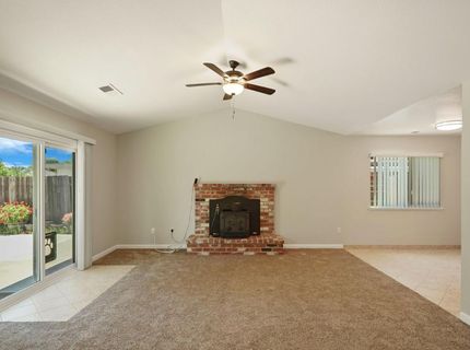 18966 Arrowhead Dr, Lockeford, CA 95237 Photo