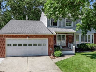 8340 W Point Drive, East Amherst, NY 14051