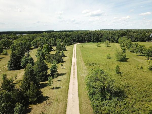49521 300th Street, Henning, MN 56551