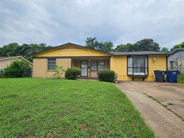 119 Palm Oak Drive, Dallas, TX 75217