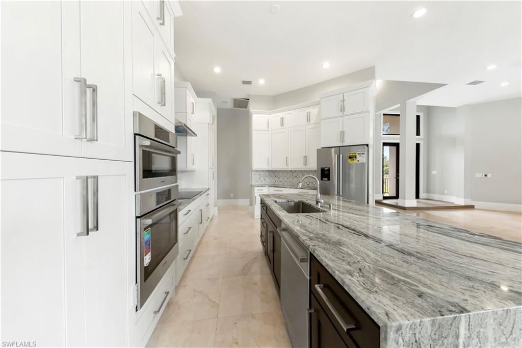 1361 Golden Gate Blvd W, Naples, FL 34120 Photo