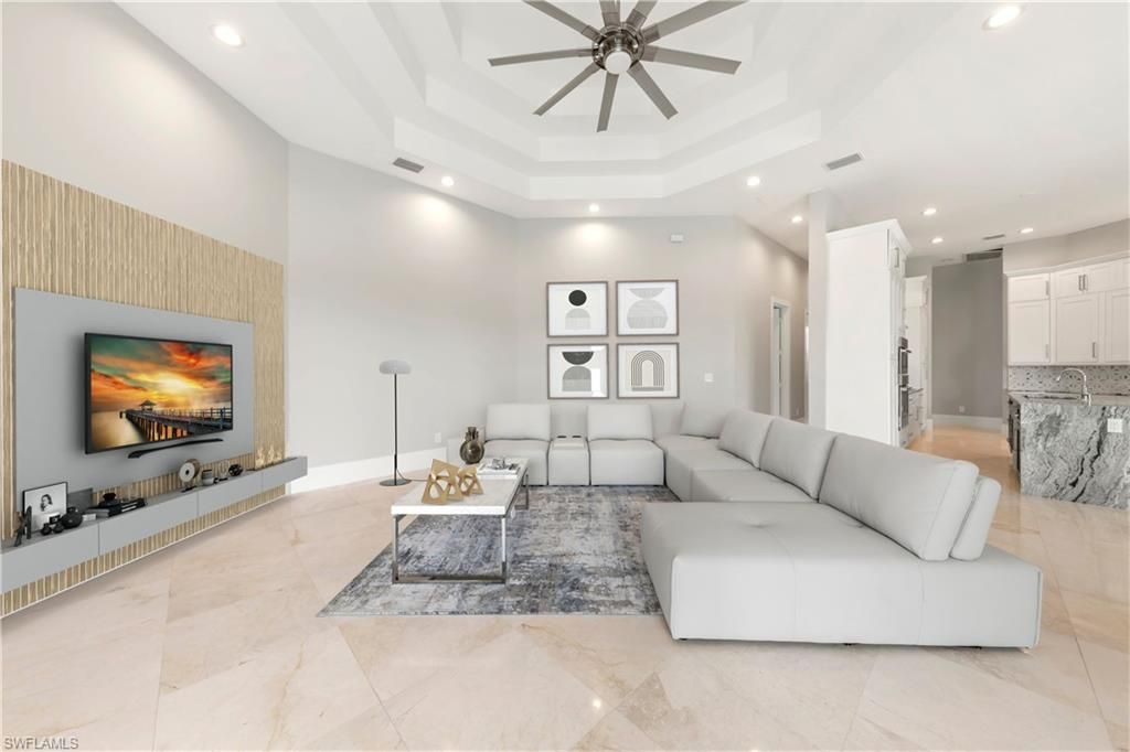 1361 Golden Gate Blvd W, Naples, FL 34120 Photo