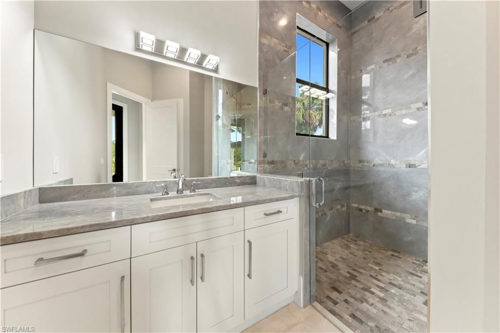 1361 Golden Gate Blvd W, Naples, FL 34120 Photo