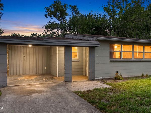 7933 BERRY Avenue, Jacksonville, FL 32211