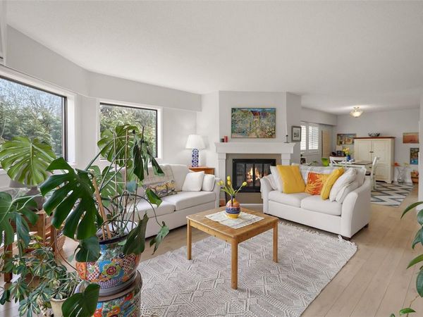1252 Pandora Ave , Unit #204, Victoria, BC V8V 3R4