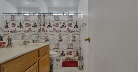 1675 Bonaire Cir, Stockton, CA 95210 Photo