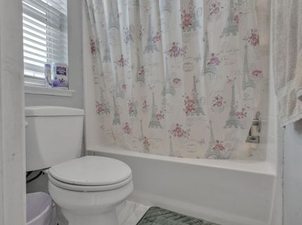 1675 Bonaire Cir, Stockton, CA 95210 Photo