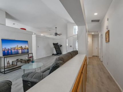 1675 Bonaire Cir, Stockton, CA 95210 Photo