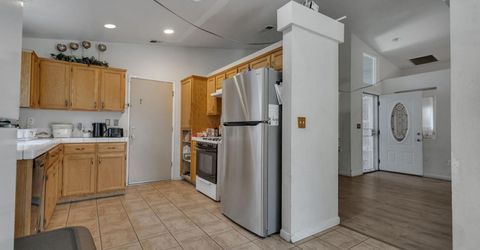 1675 Bonaire Cir, Stockton, CA 95210 Photo