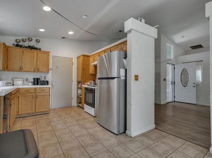 1675 Bonaire Cir, Stockton, CA 95210 Photo