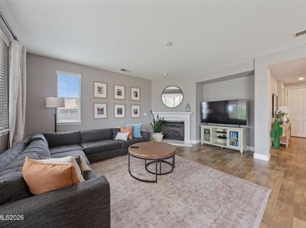 7845 Opal Bluff Drive, Reno, NV 89506 Photo