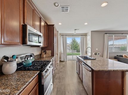 7845 Opal Bluff Drive, Reno, NV 89506 Photo