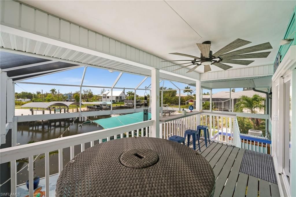 2808 Sanibel Blvd, Saint James City, FL 33956 Photo