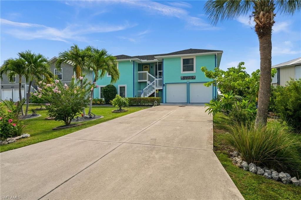 2808 Sanibel Blvd, Saint James City, FL 33956 Photo