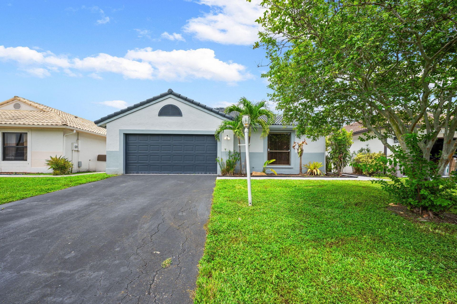 15121 S Waterford Drive, Davie, FL 33331 Photo