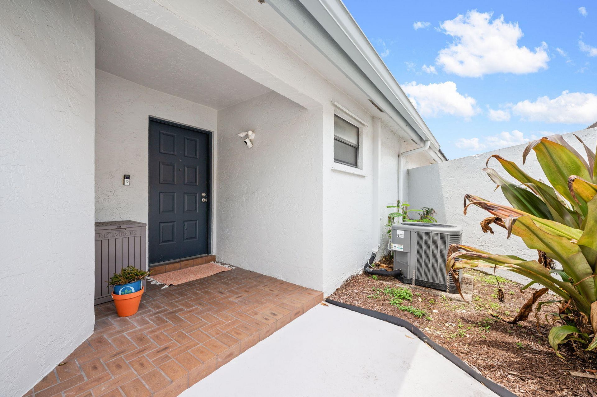 15121 S Waterford Drive, Davie, FL 33331 Photo