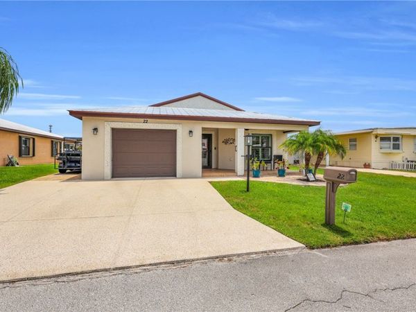22 Alta Loma, Port St Lucie, FL 34952