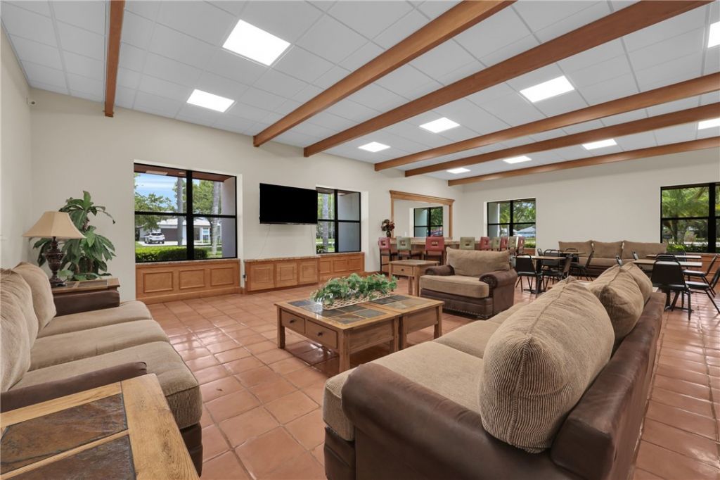 22 Alta Loma, Port Saint Lucie, FL 34952 Photo