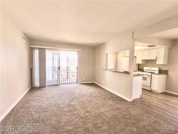 1405 Vegas Valley Drive, Unit 298, Las Vegas, NV 89169