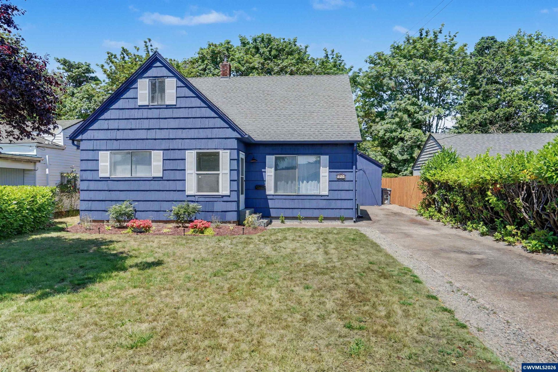 988 SE Miller Av, Dallas, OR 97338 Main Photo