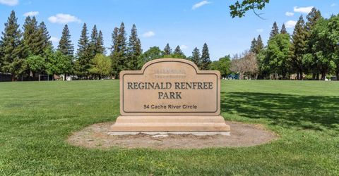 482 De Mar Dr, Sacramento, CA 95831 Photo