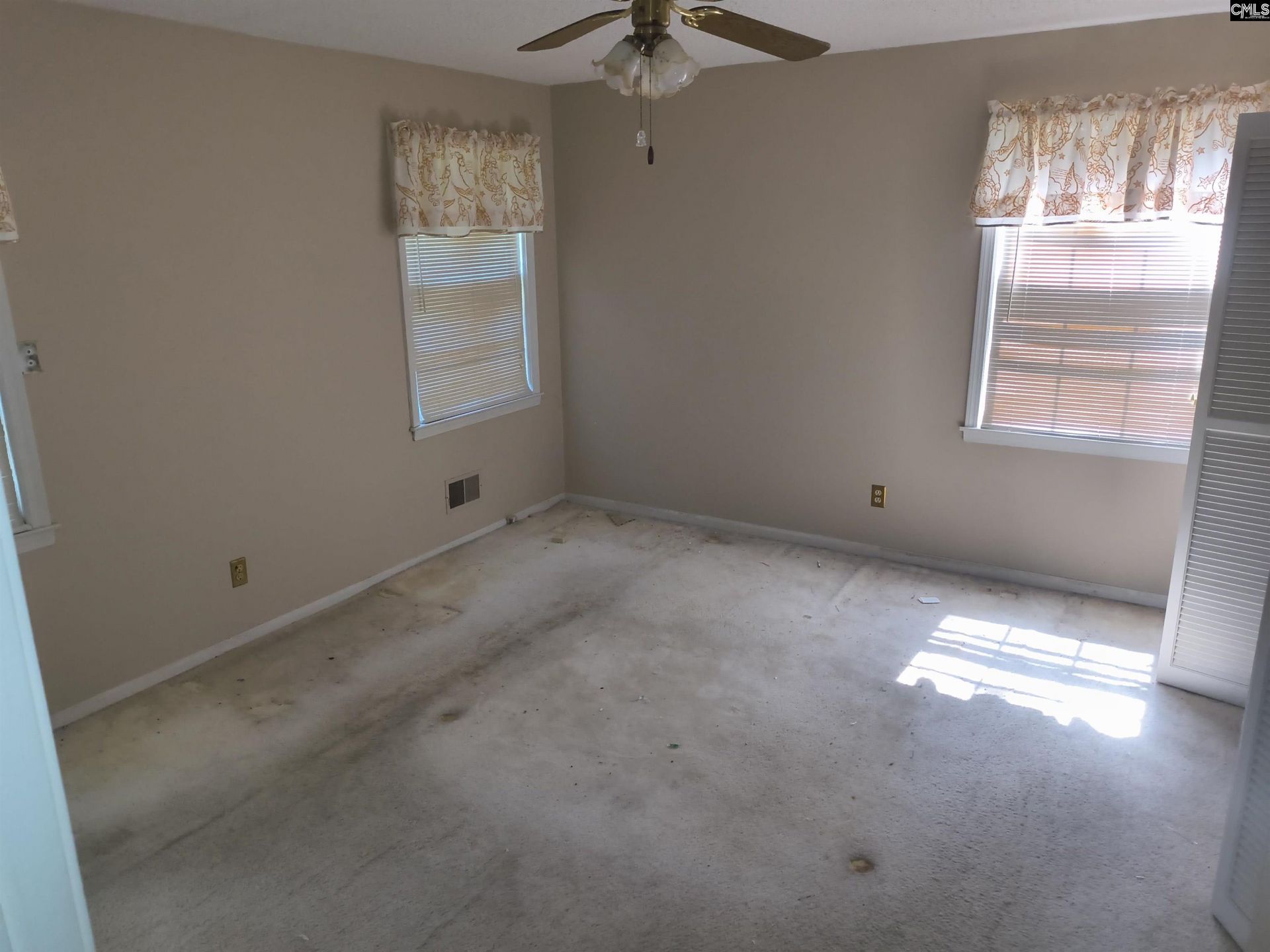 3104 Ulmer Road  Photo 4