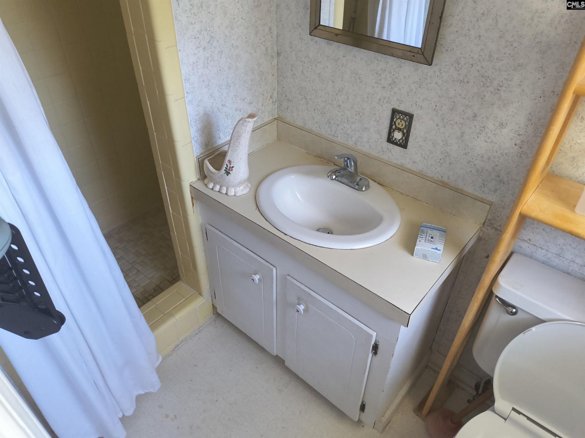 3104 Ulmer Road  Photo 8