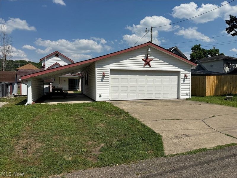 317 N 1st Street, Dennison, OH 44621 Photo 5