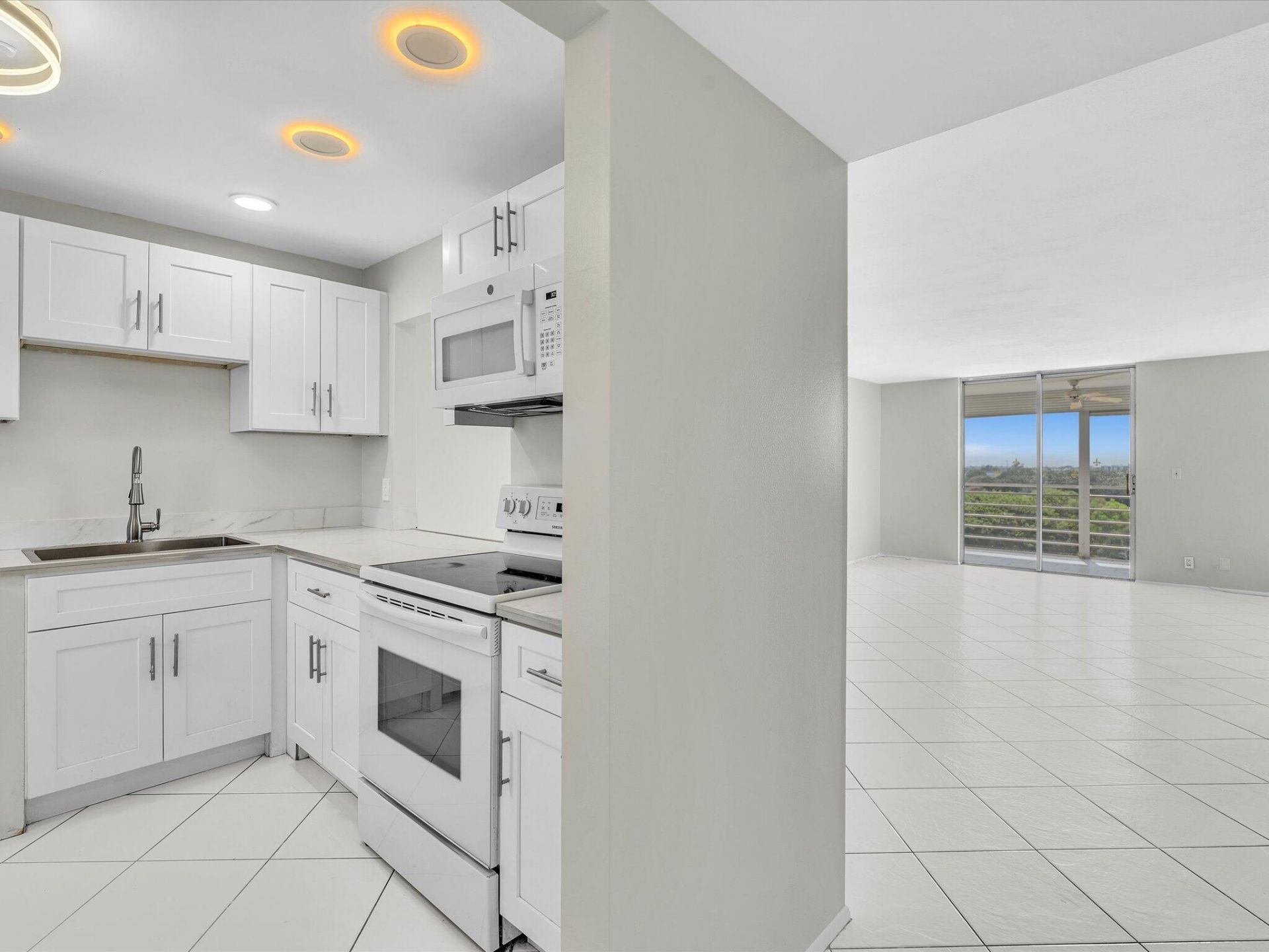 6161 NW 2nd Avenue, Boca Raton, FL 33487 Photo