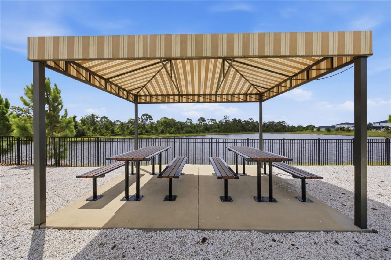 822 170th Court E, Bradenton, FL 34212 Photo