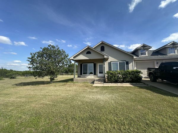 1640 County Road 228, Unit B, Florence, TX 76527