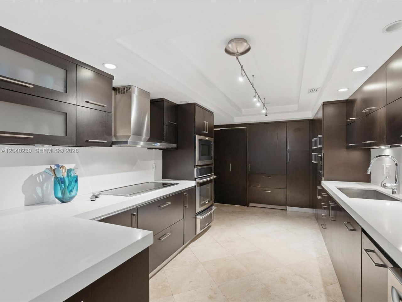 1121 Crandon Blvd , Unit E1205, Key Biscayne, FL 33149 Photo