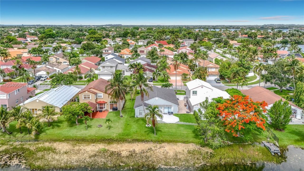 1141 NW 173rd Ave , Pembroke Pines, FL 33029 Photo