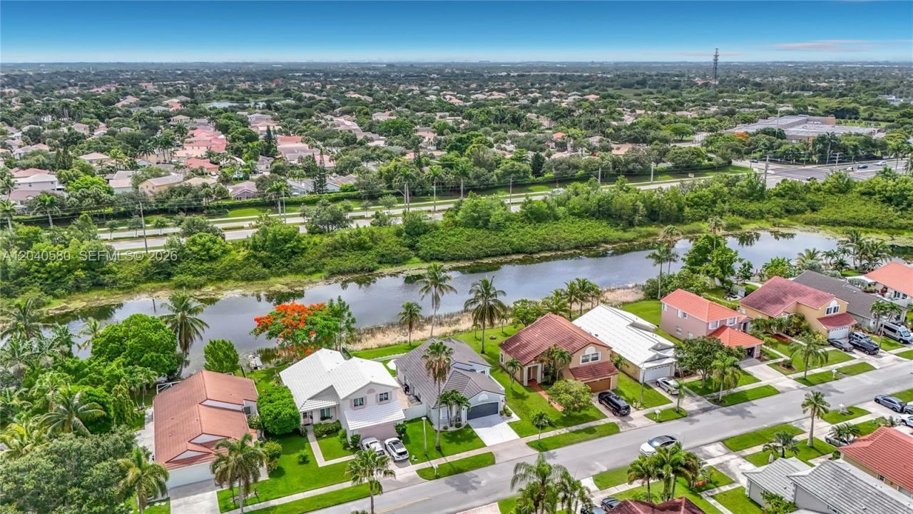 1141 NW 173rd Ave , Pembroke Pines, FL 33029 Photo