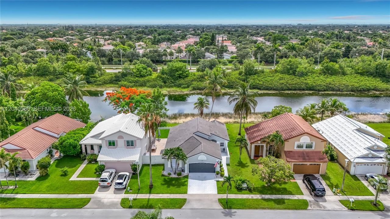 1141 NW 173rd Ave , Pembroke Pines, FL 33029 Photo