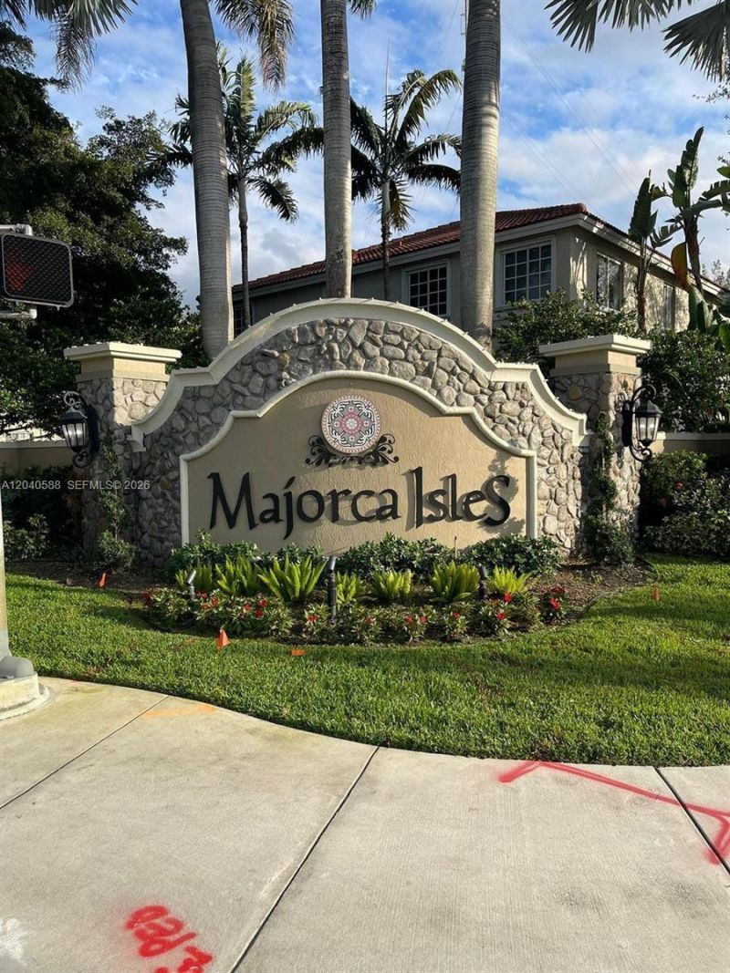 21207 NW 14th Pl, Unit 7-28, Miami Gardens, FL 33169 Photo
