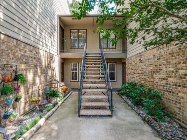 5300 Keller Springs Road, Unit 2054, Dallas, TX 75248