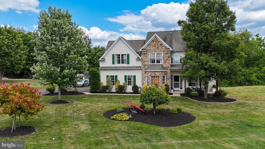 146 CASSELL ROAD , HARLEYSVILLE, PA 19438