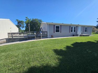 116 E George Street, Clay Center, NE 68933