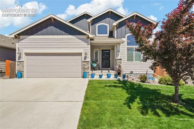 6087 Meadowbank Lane, Colorado Springs, CO 80925 Main Photo