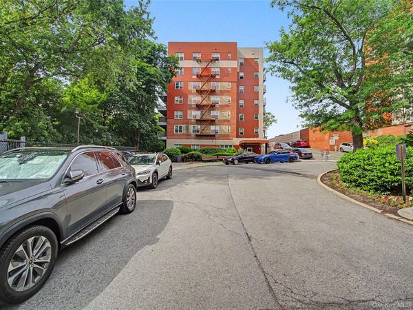 11 Balint , Unit 551, Yonkers, NY 10710