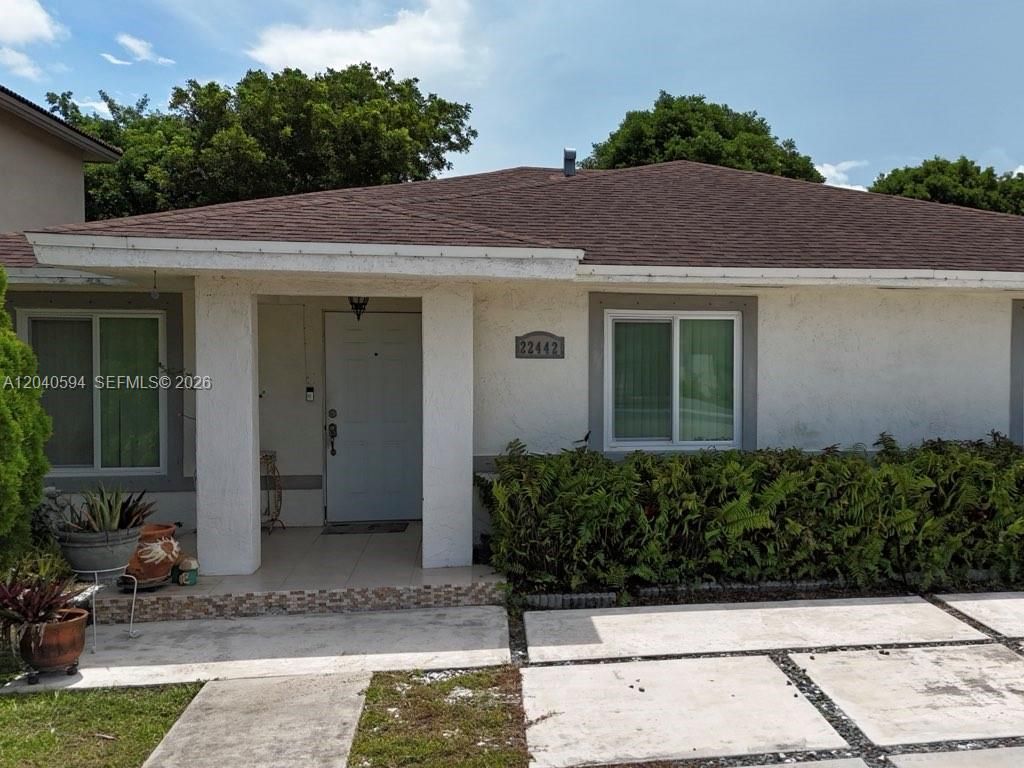 22442 SW 109th Ct , Miami, FL 33170 Photo
