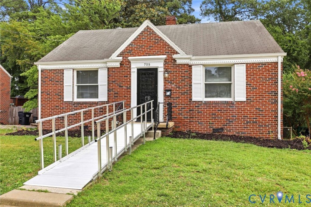 705 Elko Avenue, Colonial Heights, VA 23834 Main Photo
