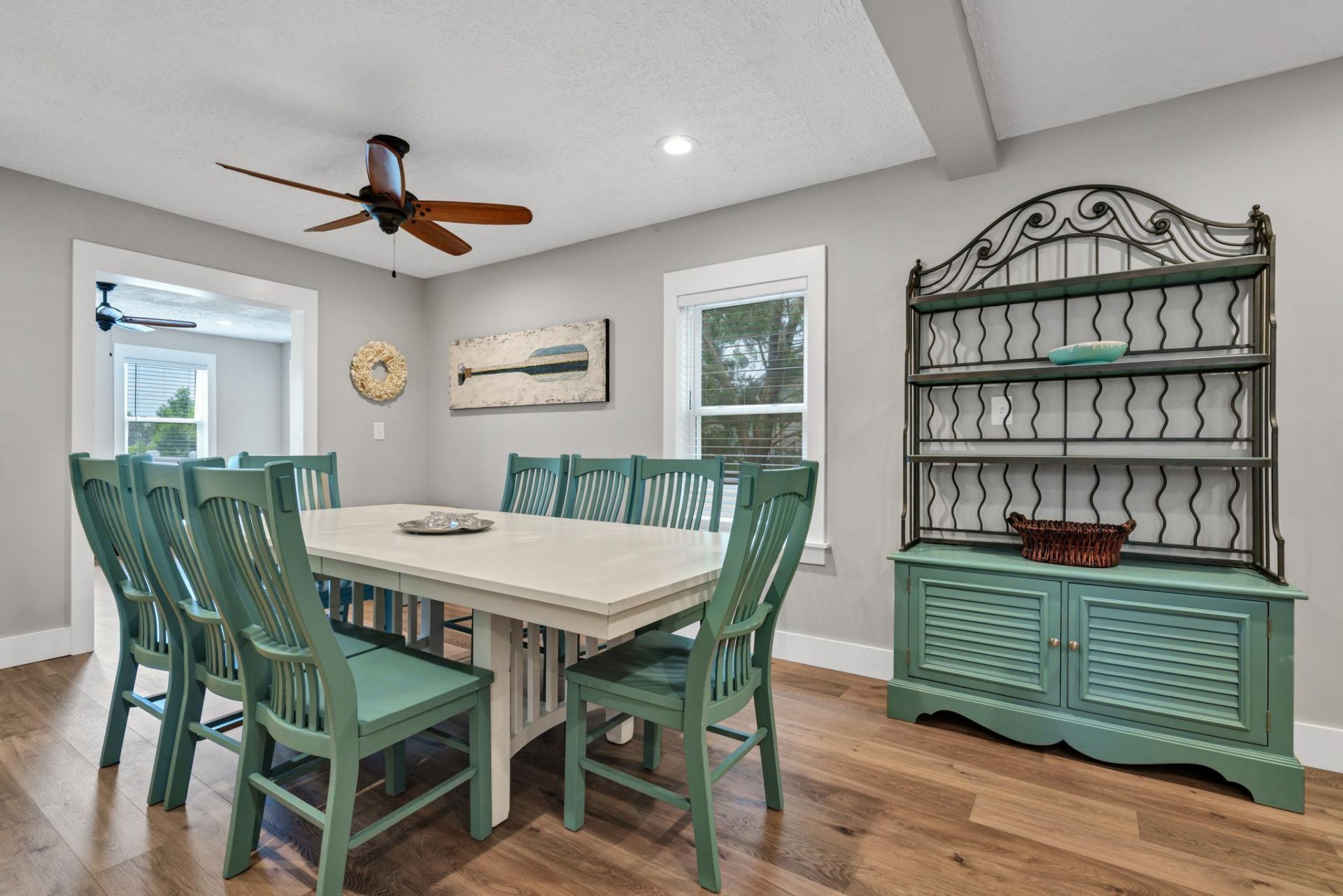 3204 Fort Street Photo 14