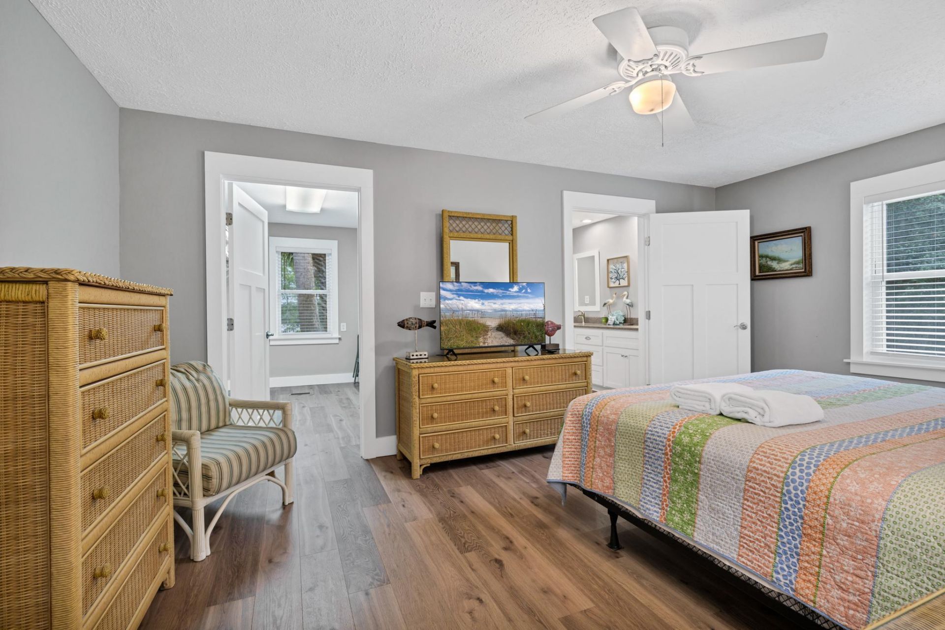 3204 Fort Street Photo 21